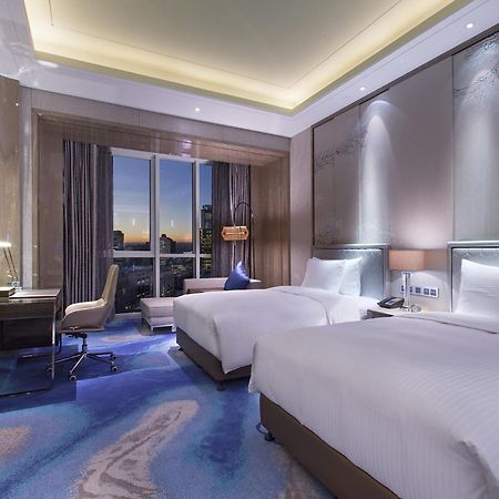 ホテル Pullman Yantai Center エクステリア 写真