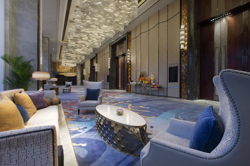 ホテル Pullman Yantai Center エクステリア 写真