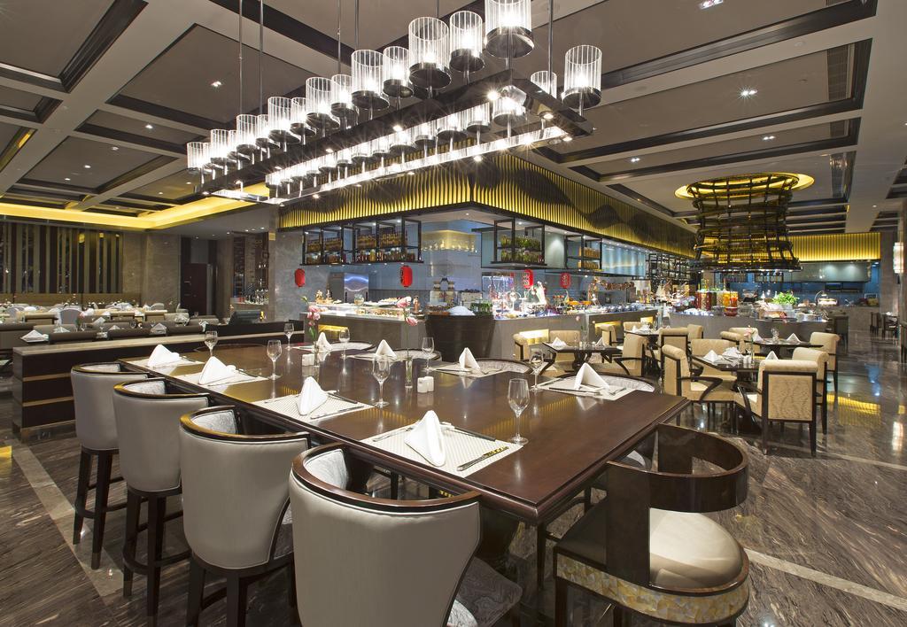 ホテル Pullman Yantai Center エクステリア 写真