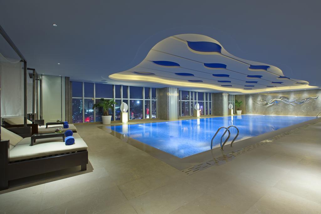 ホテル Pullman Yantai Center エクステリア 写真