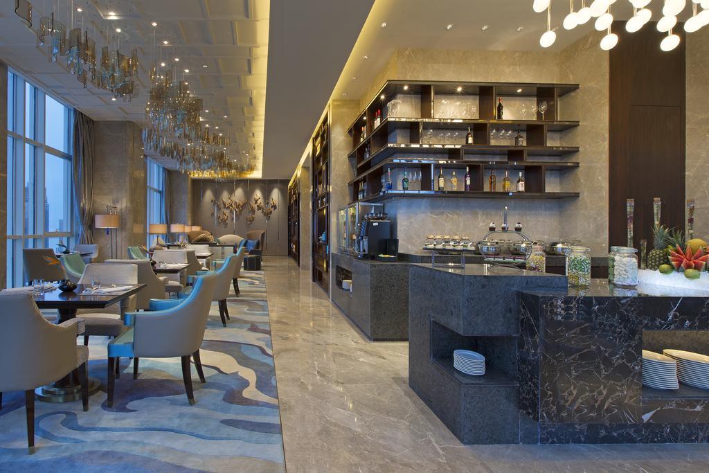 ホテル Pullman Yantai Center エクステリア 写真