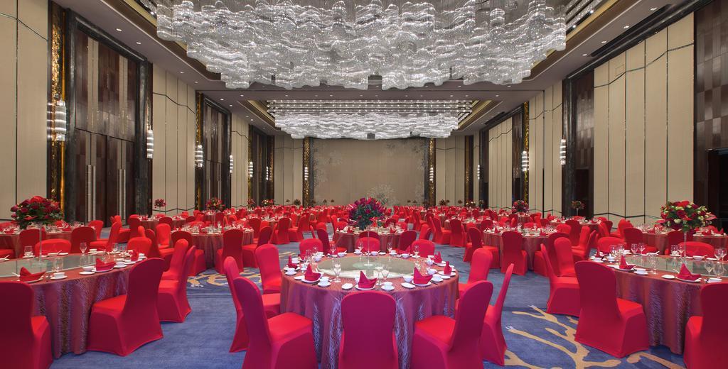 ホテル Pullman Yantai Center エクステリア 写真