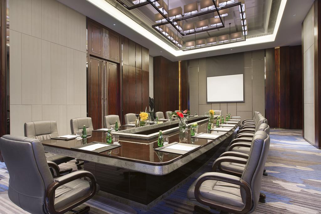 ホテル Pullman Yantai Center エクステリア 写真