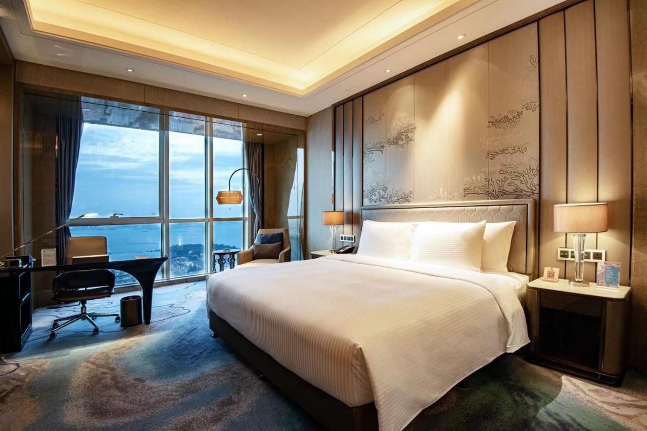 ホテル Pullman Yantai Center エクステリア 写真